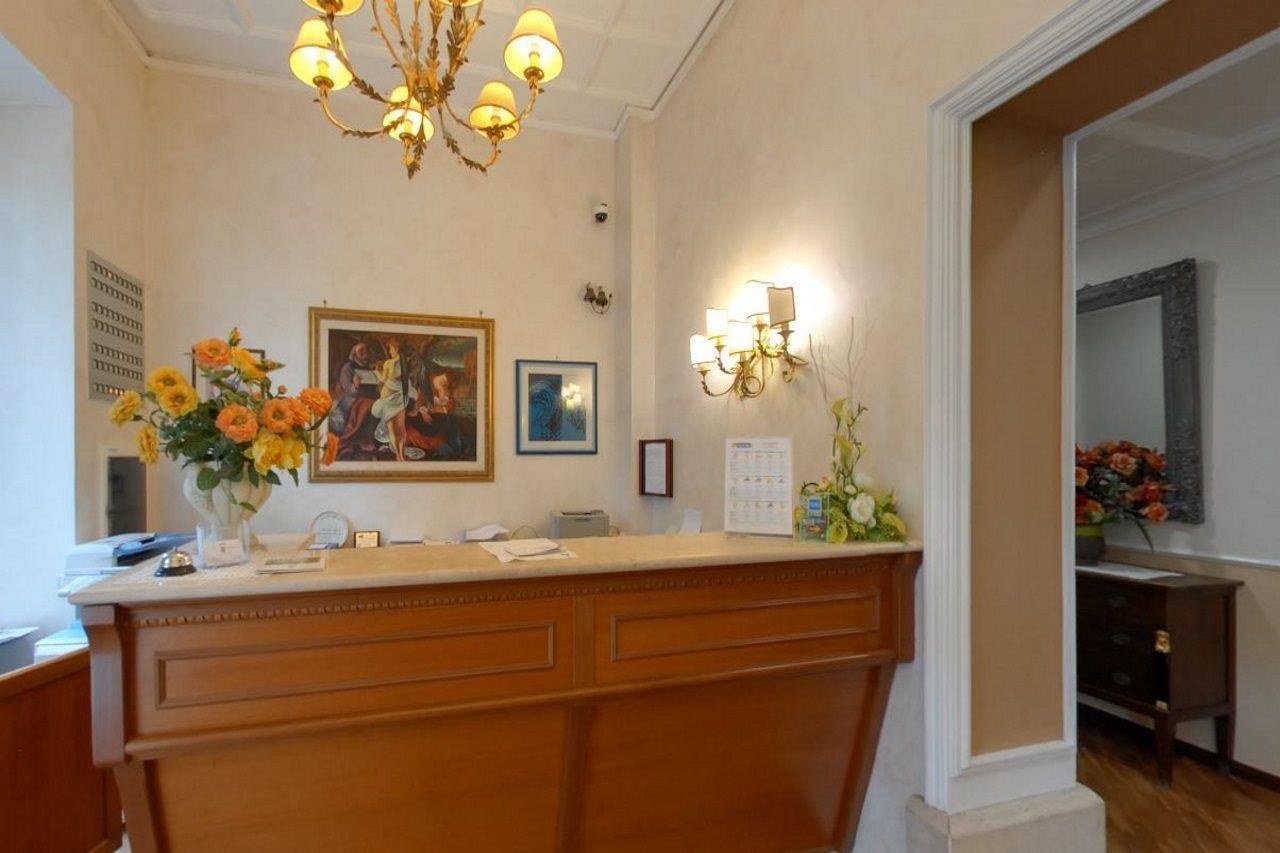 Hotel Villa Aricia Ariccia Exterior photo